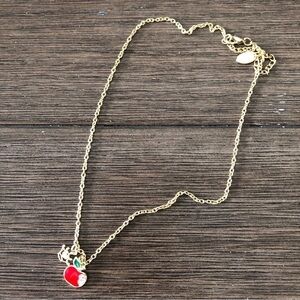 Disney Snow White: Evil Queen gold necklace